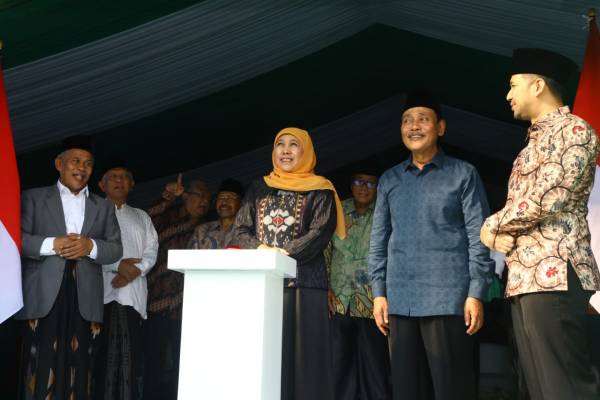 Khofifah Ground Breaking Gedung MUI Jatim