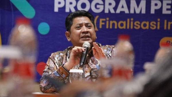 Kemenag Beri Peringatan, Keberangkatan Haji Harus Gunakan Visa Haji, Jangan Tertipu Tawaran Visa Lainnya