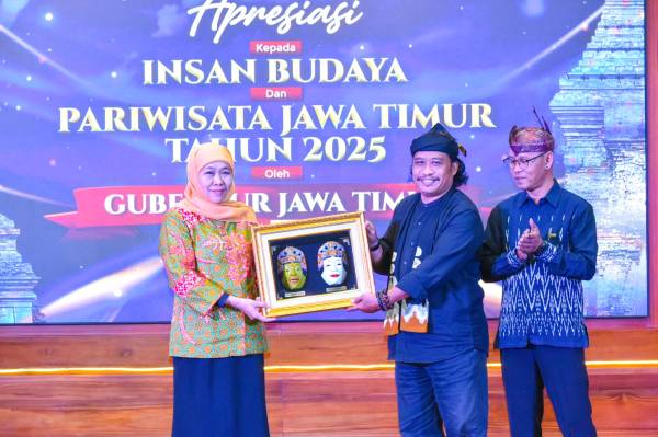 Pemprov Jatim Ajak Seniman Promosikan Budaya Peradaban Mojopahit Ke Mancanegara