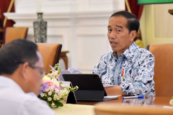 Jokowi Pimpim Ratas Penataan Penempatan Pekerja Migran Indonesia