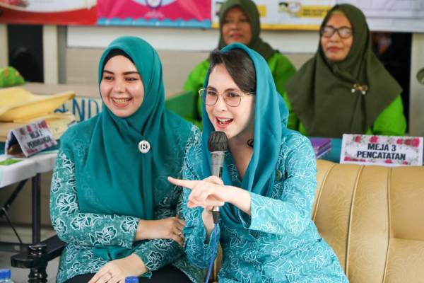 Arumi Apresiasi Semangat Warga Majukan Desa
