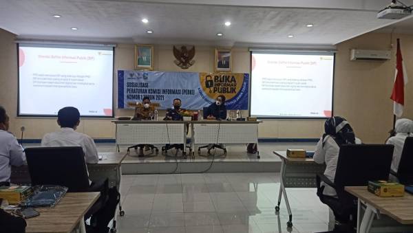 Wujudkan Penyelenggaraan Negara Transparan, KI Gelar Sosialisasi Standar Pelayanan Informasi Publik.