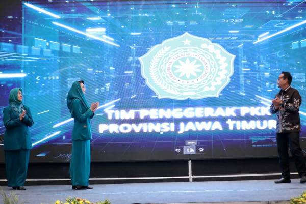 Arumi Launching Aplikasi E-PKK