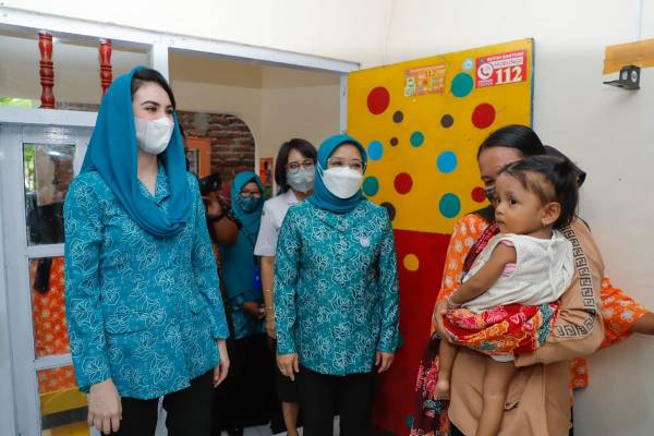 Begini Cara Arumi Apresiasi Jiwa Kegotongroyongan TP PKK Kota Surabaya