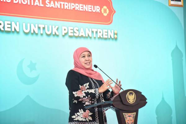 Khofifah Optimistis Program Shopee Barokah Mampu Perkuat Ekosistem Digital Ekonomi Pesantren