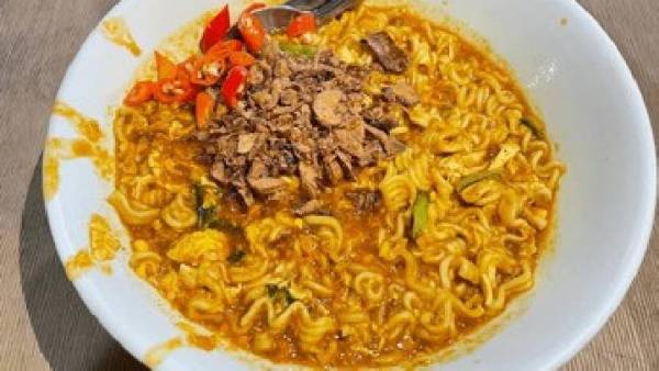 Mie Bangladesh, Bukan dari Bangladesh! Ini Fakta dan Rasanya yang Unik