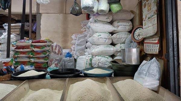 Pemerintah Resmi Naikkan Harga Beras, Cek Harganya!