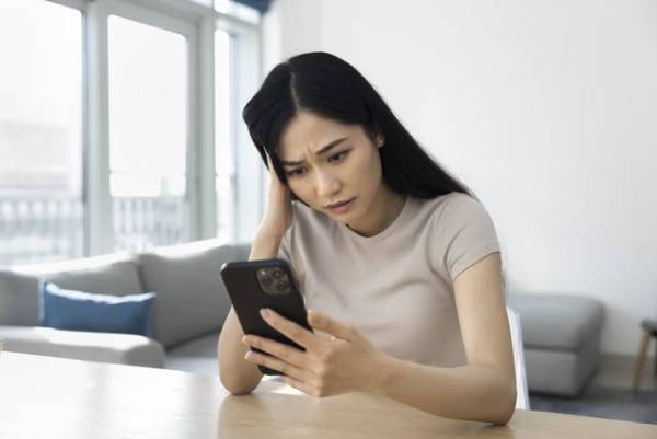 Ternyata, Pakai Singkatan Saat Chat Bisa Bikin Hubungan Makin Renggang