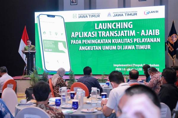 Sekdaprov Adhy Karyono Luncurkan Aplikasi Trans Jatim-Ajaib