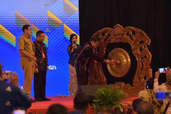 Pemprov Jatim Apresiasi IPFE Tahun 2024, Langkah Nyata Dukung Transformasi Digital Pengadaan Barang/Jasa Pemerintah