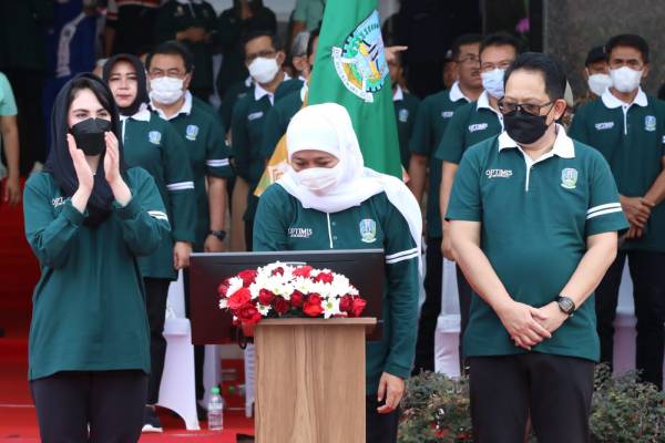 Khofifah Launching Logo dan Kick Off Rangkaian Kegiatan Peringatan Hari Jadi ke-77 Provinsi Jatim