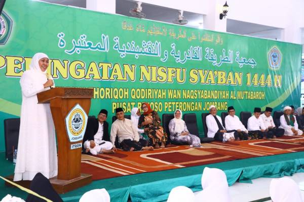 Peringatan Nisfu Sya'ban, Khofifah Ingatkan Tentang Keutamaan Ilmu