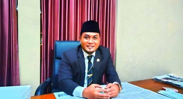 Kepemimpinan DPRD Pamekasan Berlanjut, Khairul Umam Gantikan Ali Masykur Selama Ibadah Haji