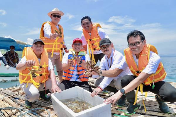 Sekdaprov Jatim Ajak Masyarakat Ikut Jaga Potensi Laut Jatim