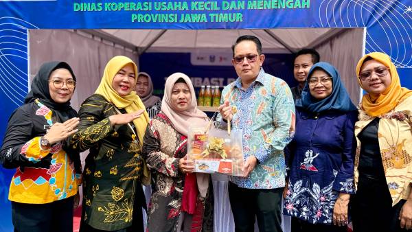 Pemprov Jatim Resmikan Kawasan Kuliner Halal Pertama di Jatim