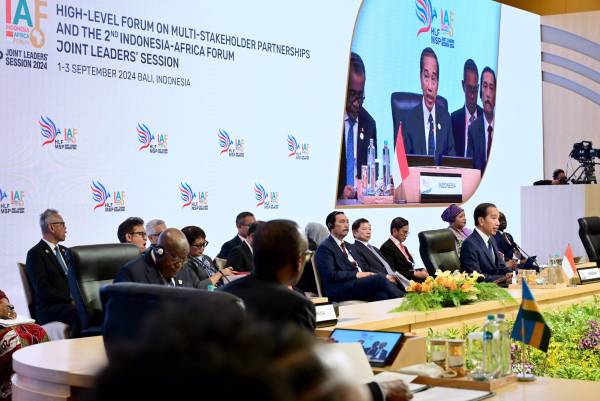 Jokowi Buka Forum Tingkat Tinggi Kemitraan Multipihak dan Forum ke-2 Indonesia-Afrika di Bali