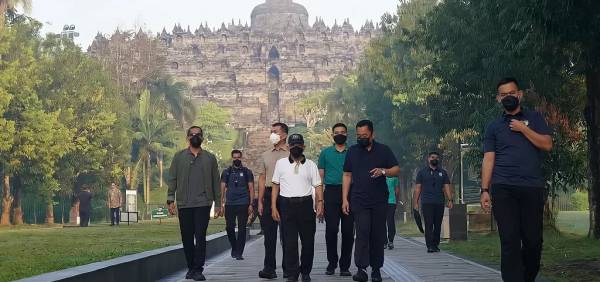 Penataan Kawasan Candi Borobudur Ungkit Ekonomi Masyarakat
