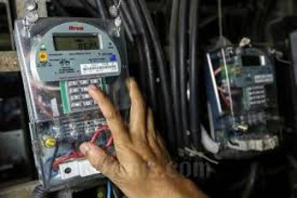 Pemerintah Bakal Umumkan Tarif Listrik April, Naik Lagi?
