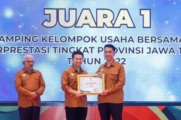 Wagub Hadiri Puncak HKSN, Pesankan Pentingnya Gotong Royong Bagi Masyarakat Dan Jaga Kemerdekaan