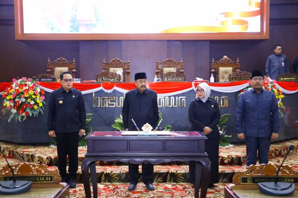 Capaian Kinerja Pemprov Jatim Naik 0,07 Persen Mencapai 97,77