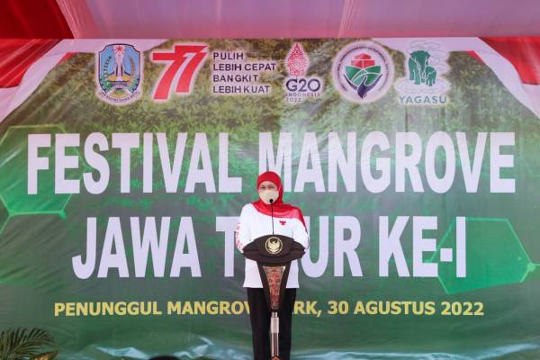 Turunkan Emisi Gas Rumah Kaca, Khofifah Tegaskan Komitmen Pemprov Jatim