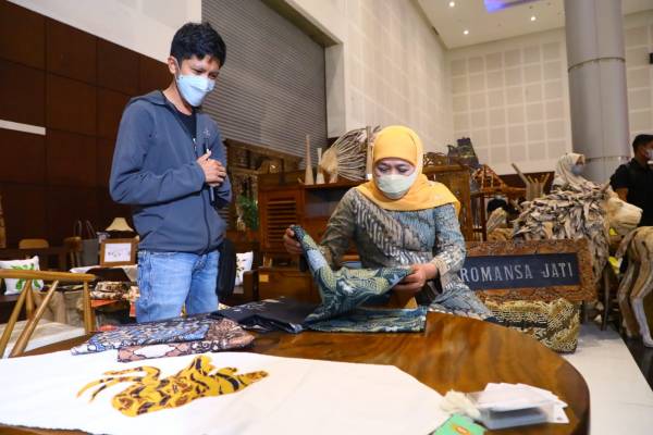 Tutup K-UKM Expo ke-9 Khofifah Minta Akses Permodalan dan Pasar Diperluas