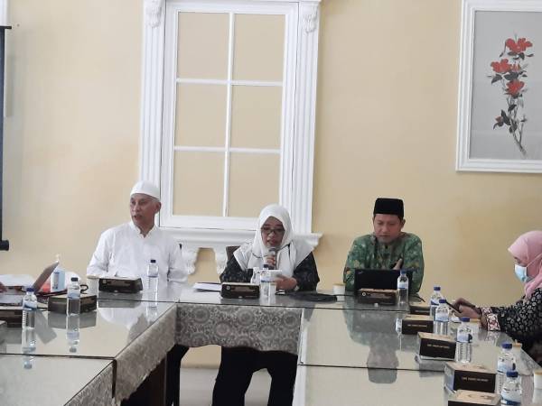 Komisi E DPRD Sosialisasi Perda Fasilitasi Pengembangan Pondok Pesantren
