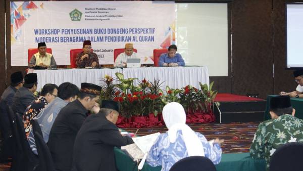 Kemenag Bakal Susun Buku 'Dongeng' dalam Al-Qur’an