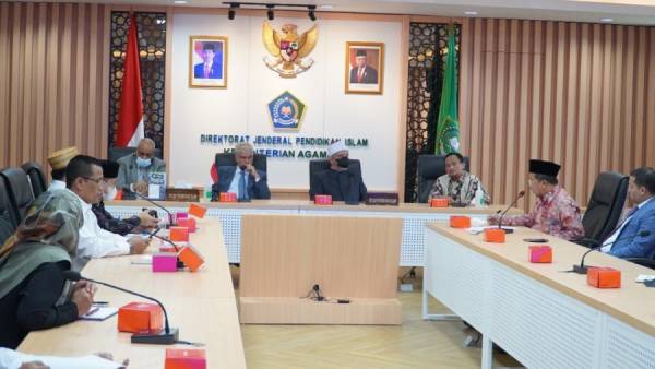 Dikunjungi Delegasi Al-Azhar Mesir, Kemenag  Bahas Perpanjangan Mu’adalah