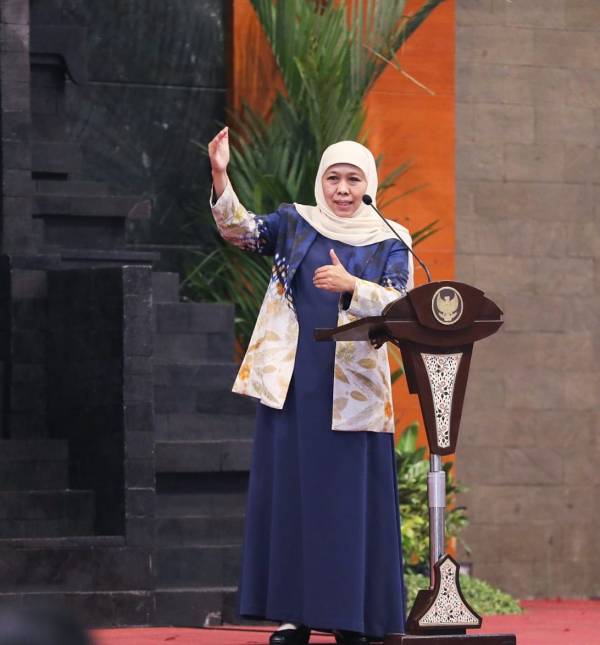 Khofifah Ajak PTS Turut Bantu  Peningkatkan Produktifitas dan Nilai Tambah Sektor  Pertanian   dan Turunkan Angka Stunting