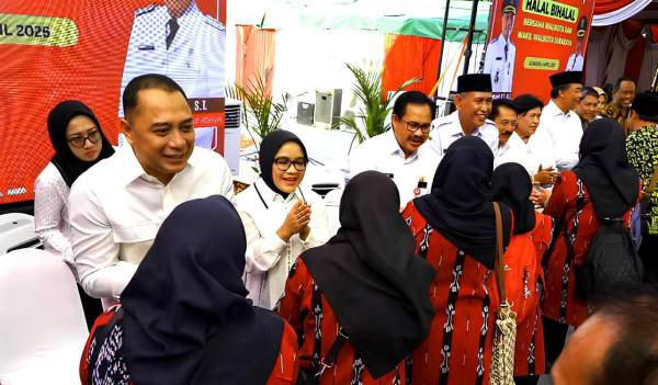 Sekolah Baru Boleh Tumbuh, Tapi Sekolah Lama Jangan Sampai Layu