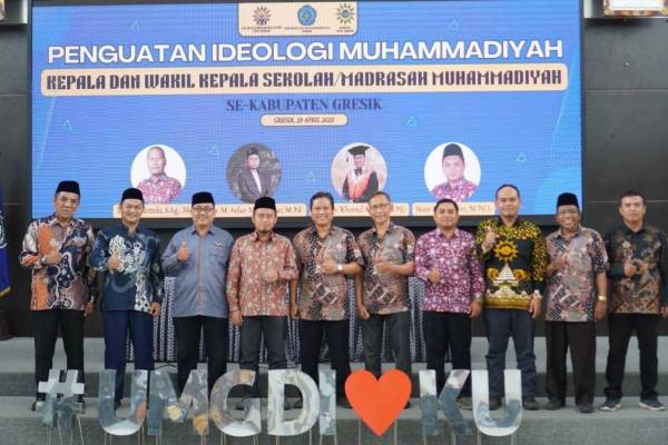 100 Kepala Sekolah Muhammadiyah Gresik Ikuti Penguatan Ideologi di UMG