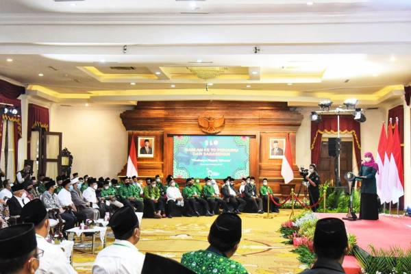 Harlah Ke-70 Pergunu, Khofifah Minta Guru Agar Adaptif dalam Terapkan Transformasi dan Sistem Digital