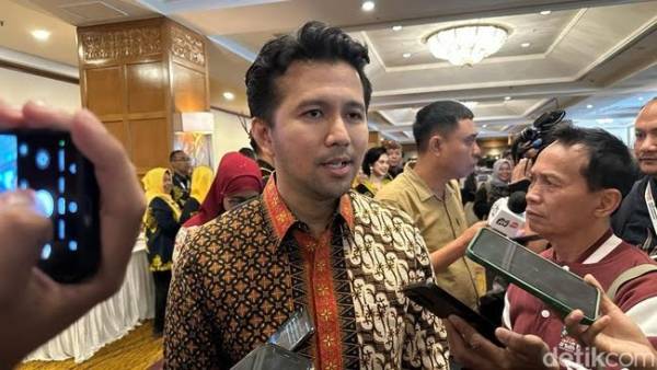 Pemprov Jatim Siapkan 30 Ribu Beasiswa untuk Siswa SMA/SMK Swasta