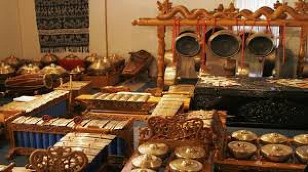 Gamelan Alat Musik Paling Islami