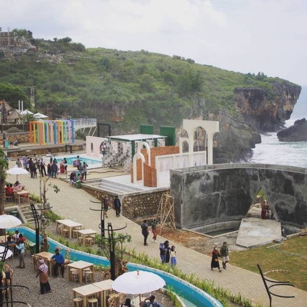 HeHa Ocean View, Wisata Eksotis di Tepi Pantai