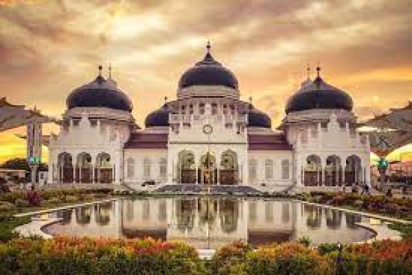 Global Travel Muslim Index 2022 Nyatakan Wisata Halal Indonesia Terbaik Kedua di Dunia