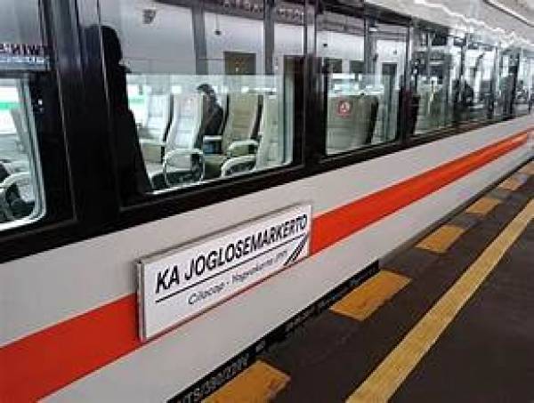 Mengenal Kereta Joglosemarkerto